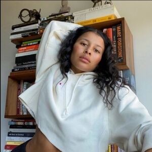 Champion Womens UO Exclusive Reverse Weave Hoodie Sweatshirt in Cream